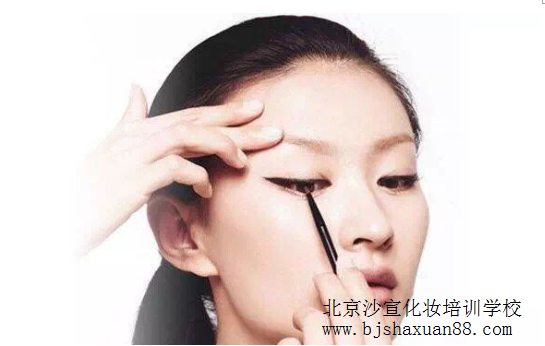 北京化妆学校